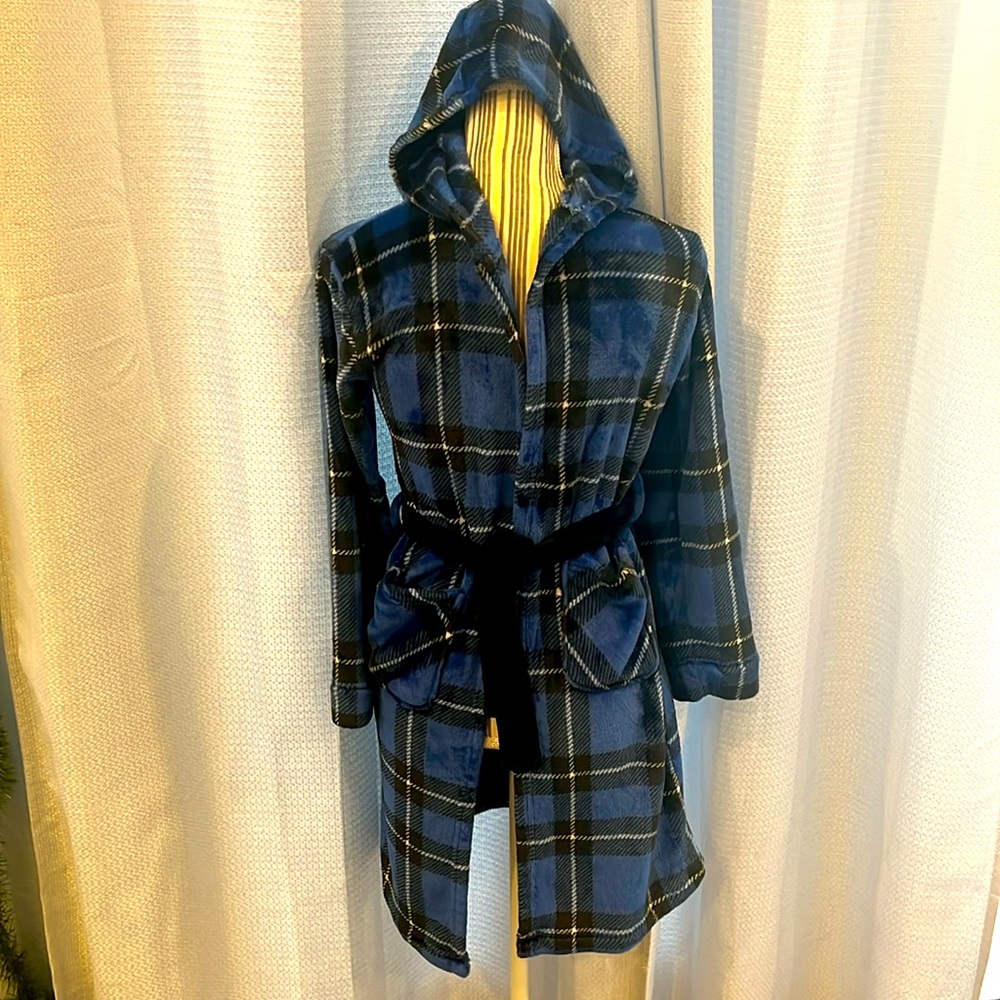 Boys plaid robe
